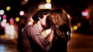 夫妻接吻时谁最喜欢伸舌头？如何拥有一个完美的吻