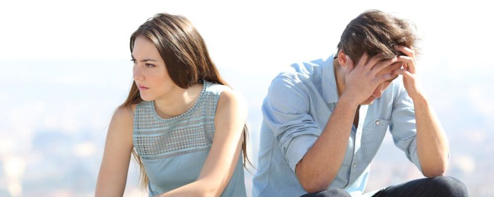 夫妻吵架就闹离婚正常吗？怎么处理夫妻吵架离婚